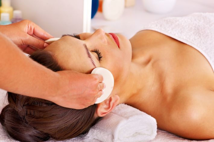 Anti-ageing Facials by Amber Beauty